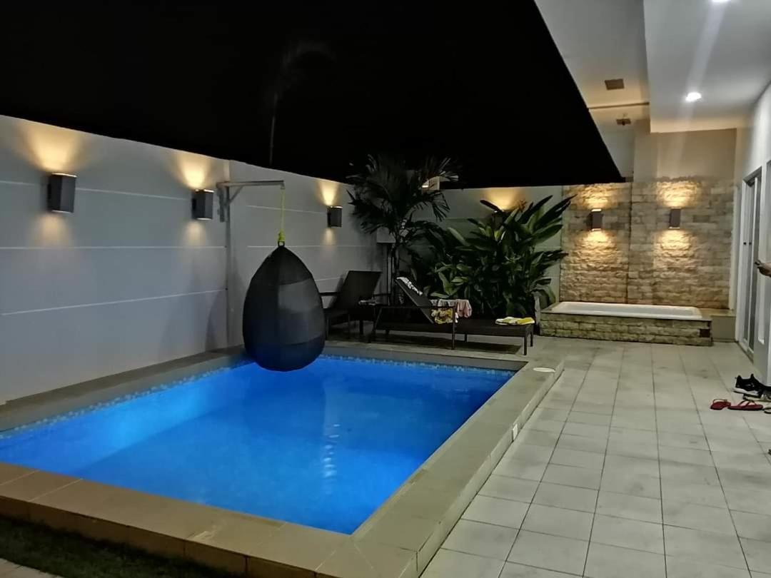 Pineale Villas, Resort And Spa Панглао Екстериор снимка