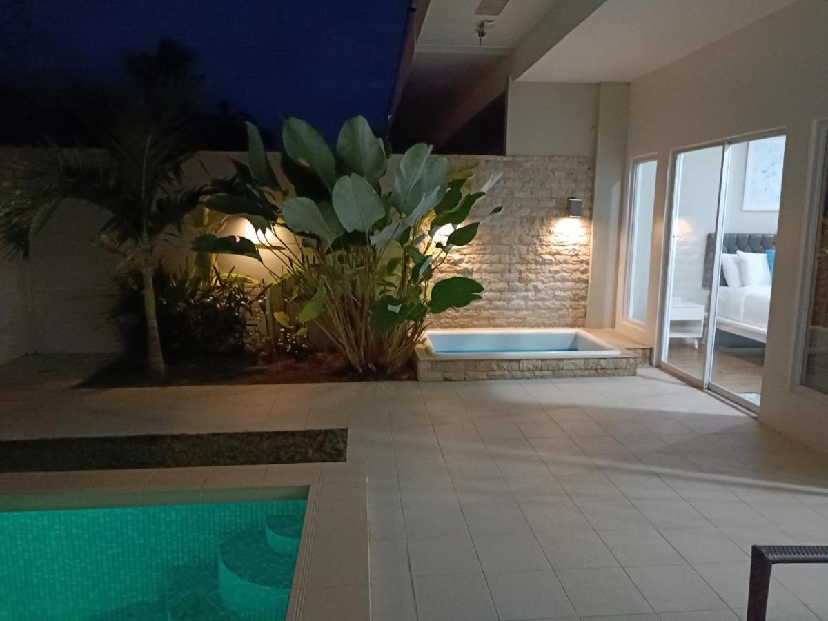 Pineale Villas, Resort And Spa Панглао Екстериор снимка