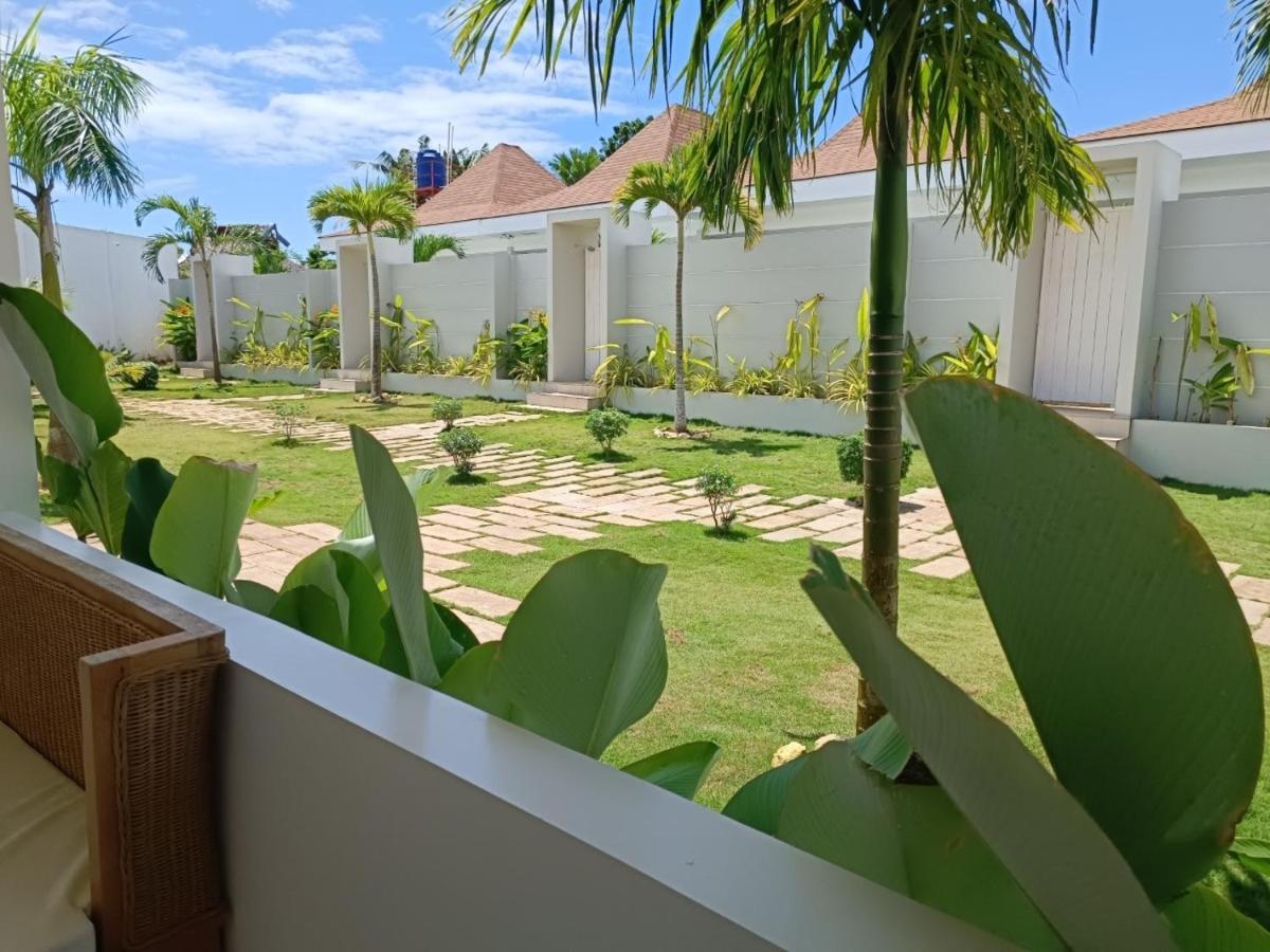 Pineale Villas, Resort And Spa Панглао Екстериор снимка