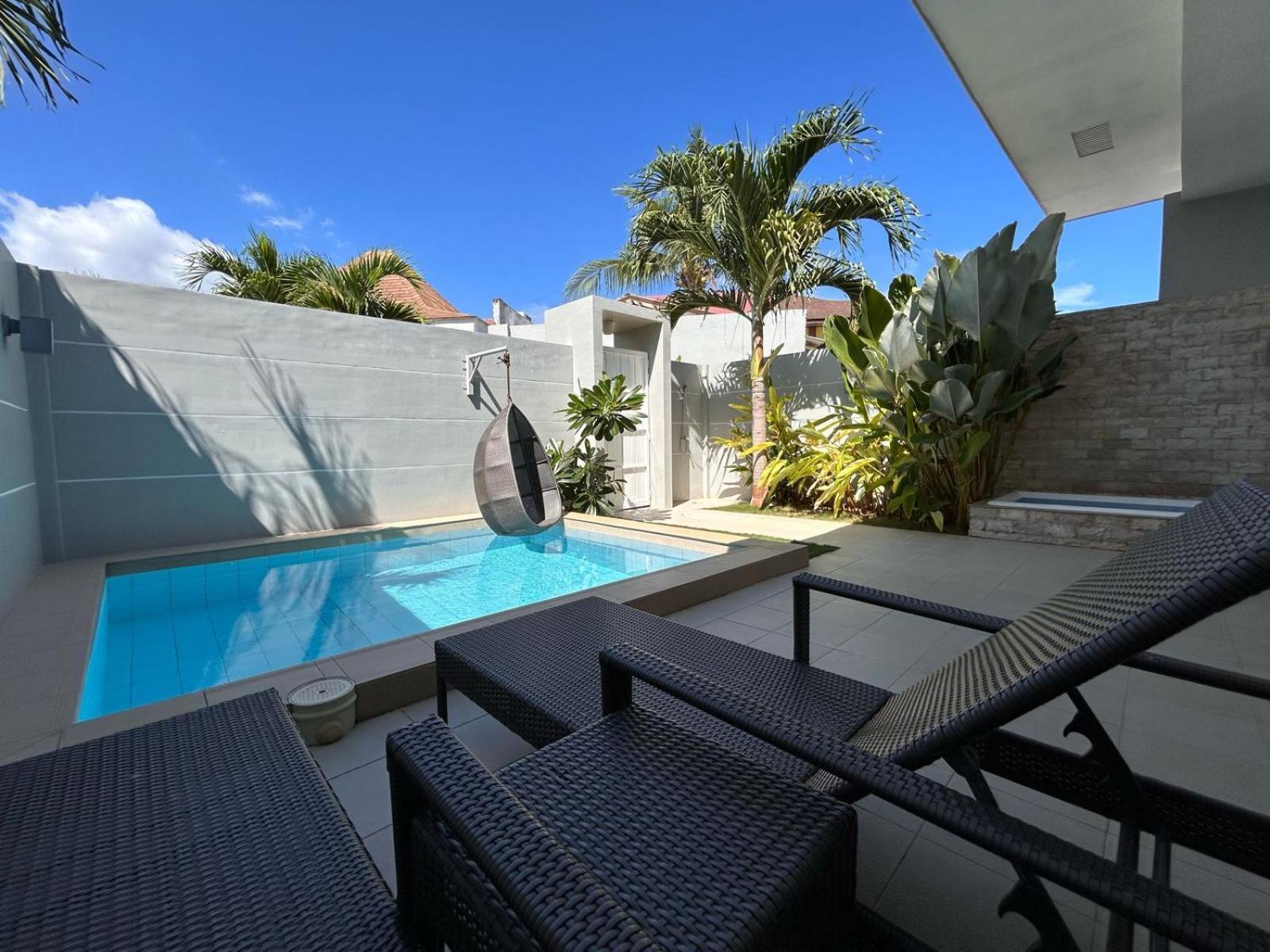 Pineale Villas, Resort And Spa Панглао Екстериор снимка