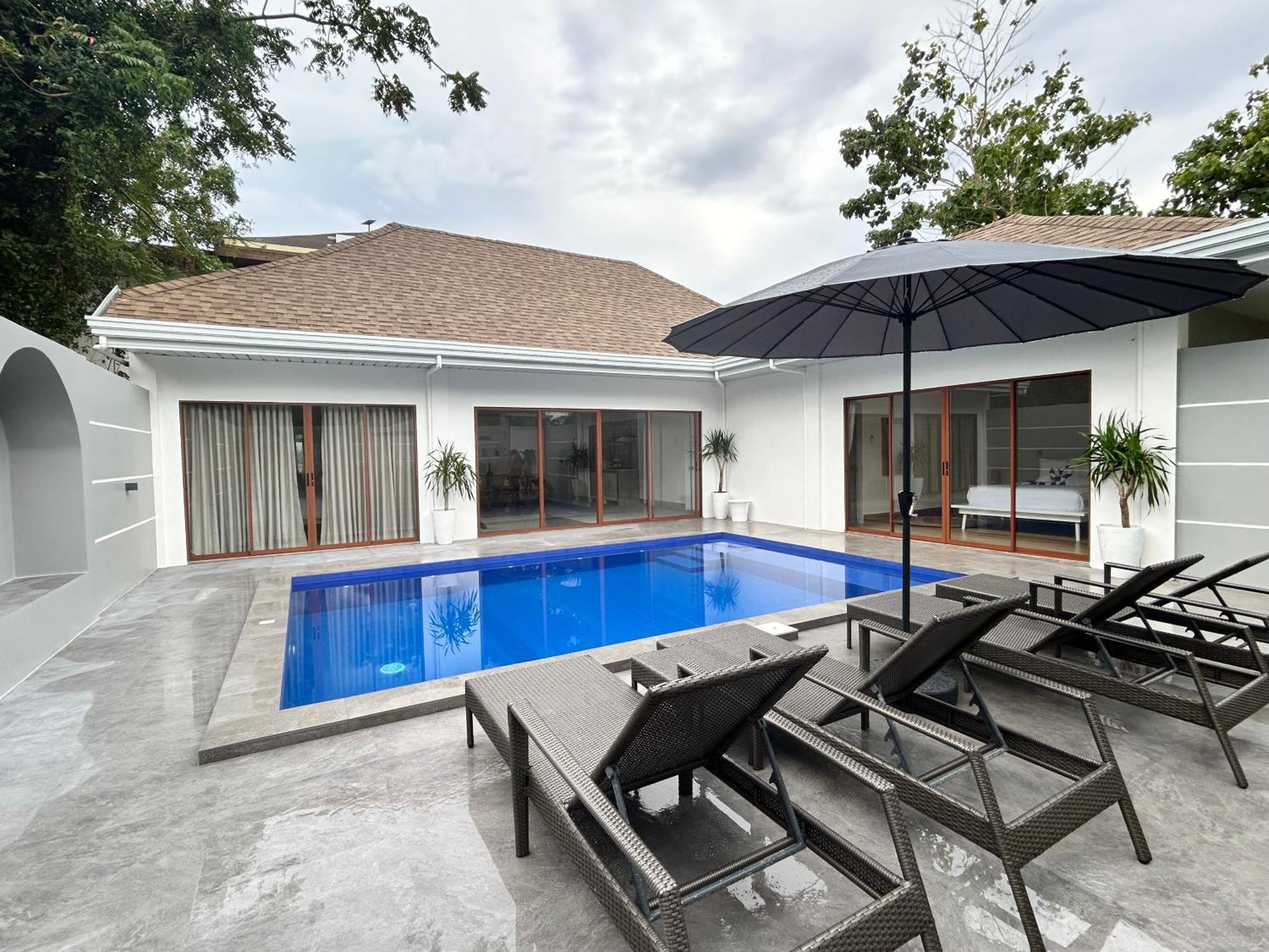 Pineale Villas, Resort And Spa Панглао Екстериор снимка