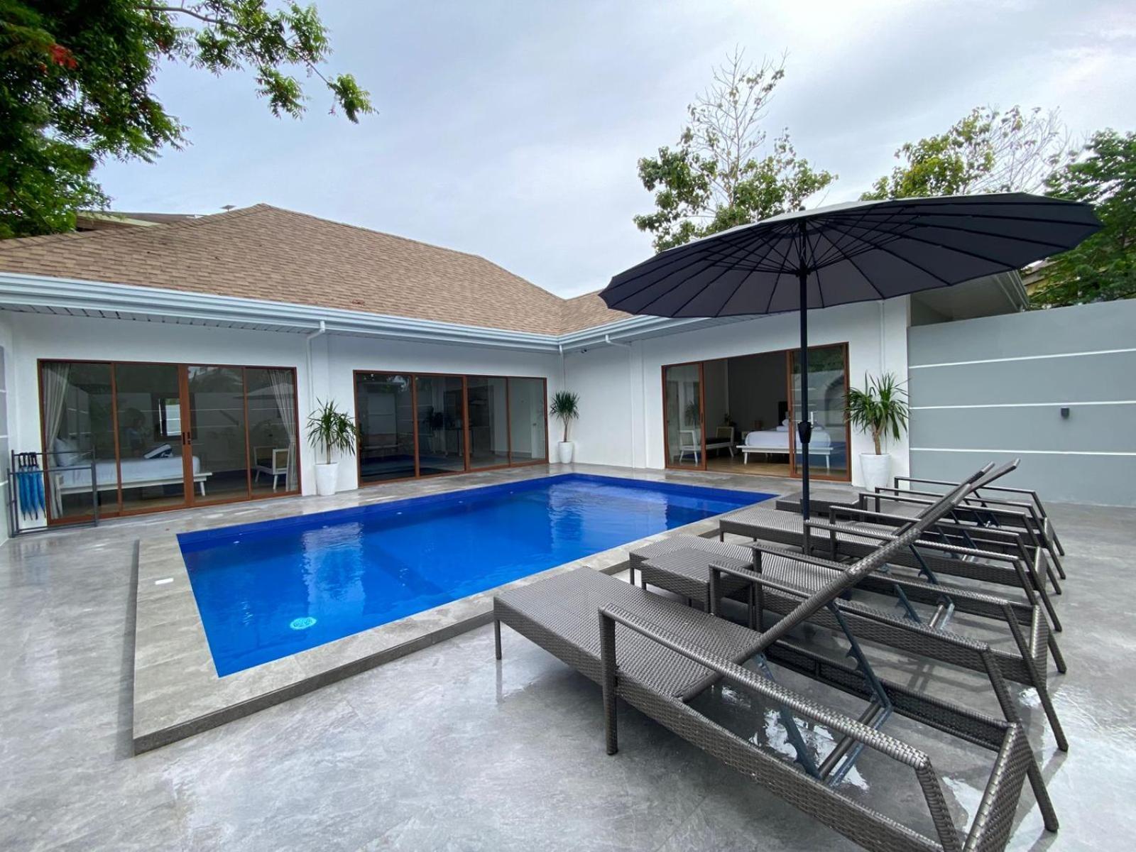 Pineale Villas, Resort And Spa Панглао Екстериор снимка