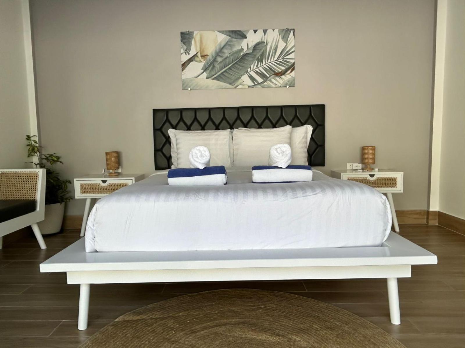Pineale Villas, Resort And Spa Панглао Екстериор снимка